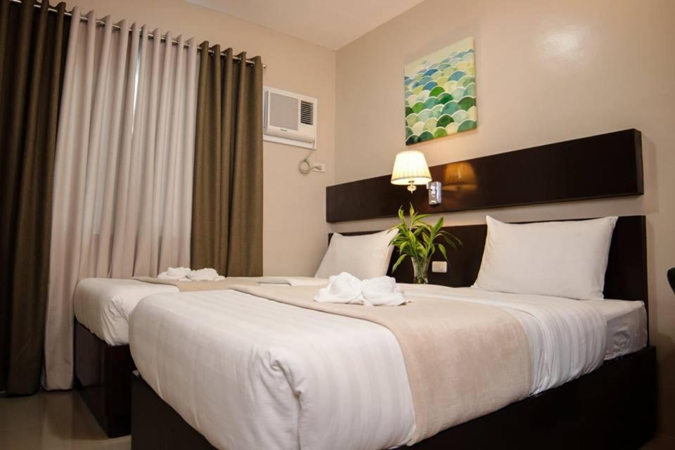 Mezza Hotel Koronadal Exterior photo