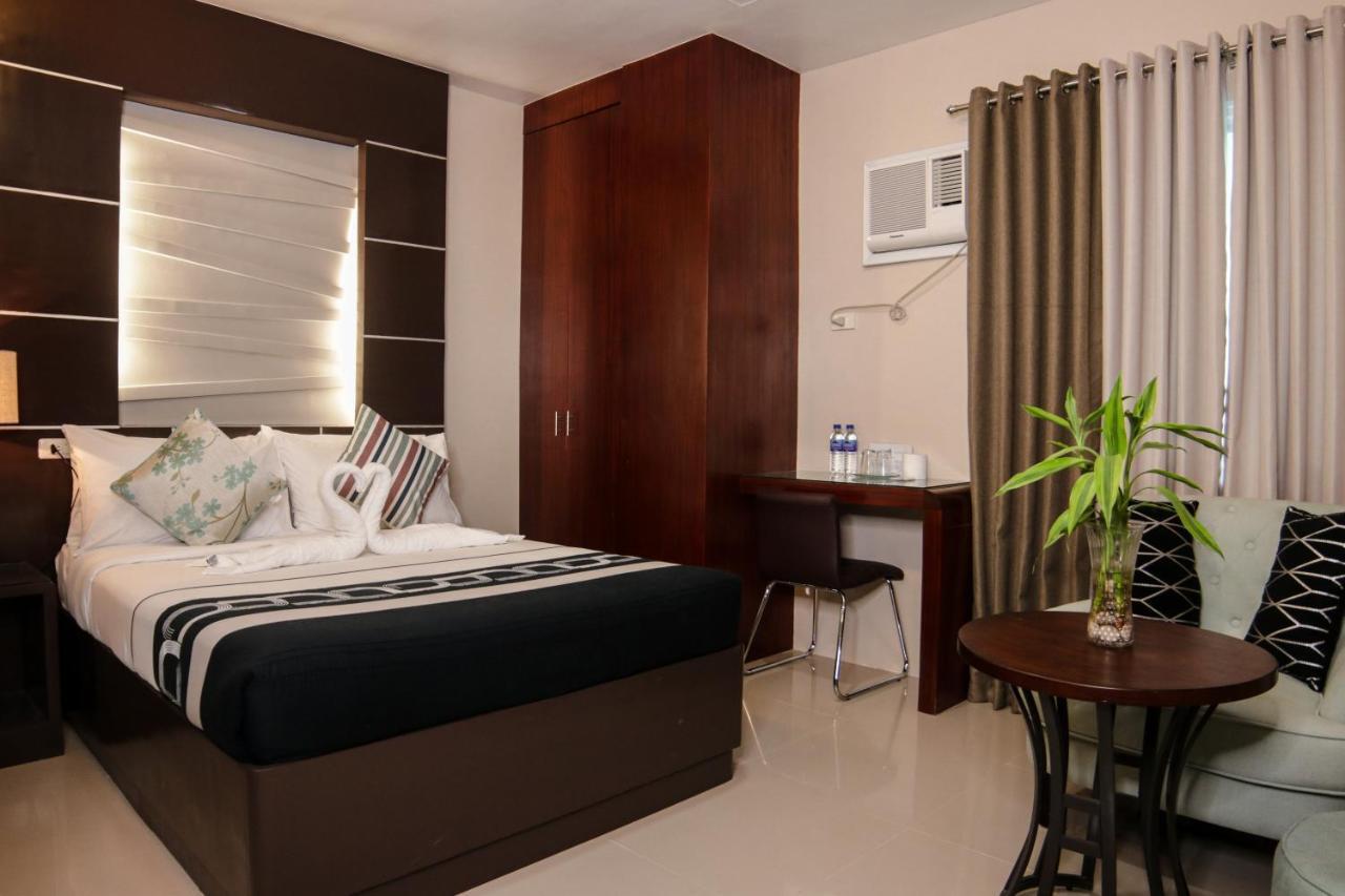 Mezza Hotel Koronadal Exterior photo
